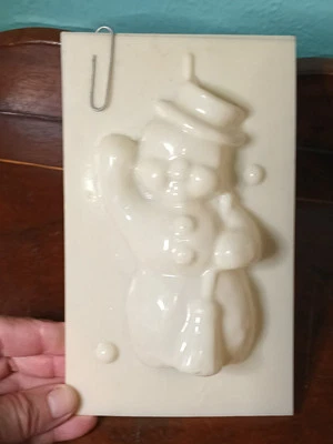 Molde de vela pilar muñeco de nieve de plástico vintage de 5" años 70 Foto 1 de 2