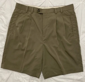 Cutter & Buck Shorts Herren 35 olivgrün plissiert Polyestermischung - Bild 1 von 8