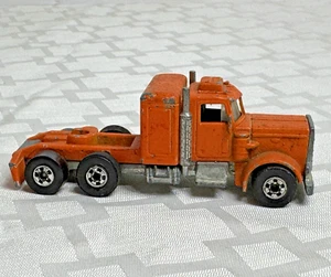 Vintage Hot Wheels Steering Rigs PETERBILT Semi Truck 5672 Orange Blackwalls 82 - Picture 1 of 9