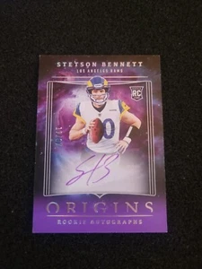 Bookend 2023 Panini Origins Fútbol Stetson Bennett Púrpura FOTL Automático/17 RC Ram - Imagen 1 de 7