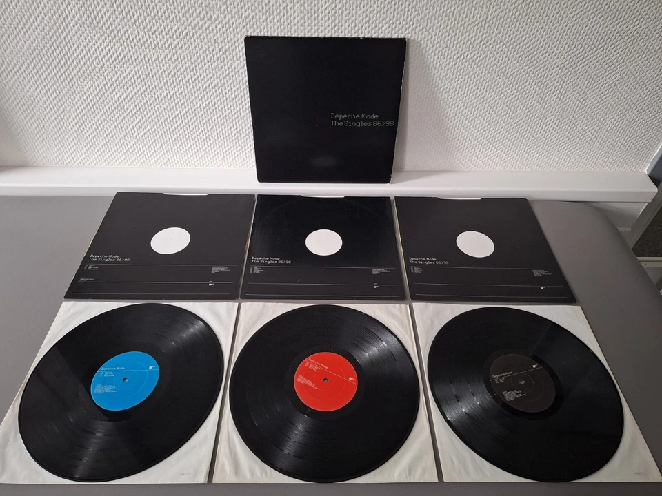 DEPECHE MODE original remastered Vinyl 3LP The Singles 86 98 (1998 Mute UK) Foto 1 de 3