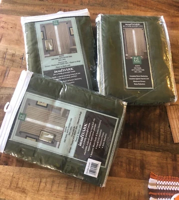 B L Home INSUL Dark Panel Green New Complete Room Darkening 56 x 84 Patio Doors - Image 1 of 4