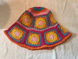 Sacchetto Orange & Pink Tone Hat Crocheted Granny squares NEW - Picture 1 of 4