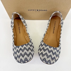 Zapatos planos de ballet Lucky Brand LK-EMMIE para mujer con patrón azul marino talla 9W nuevos en caja - Imagen 1 de 10