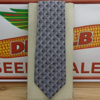 ESTRUCTURA "Tie" Foto 1 de 2