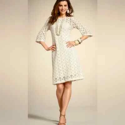 Vestido Chicos Crochê Camille Shift Novo sem etiquetas Ecru Chicos tamanho 0 EUA 4 - Imagem 1 de 4