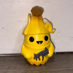 Tiny Ghost Soul Mates Minis Peely Banana Resin Figure Mini Series 2 Fortnite - Picture 1 of 6