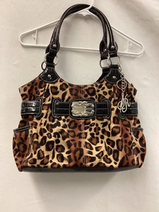 Bolso de Hombro Sienna Ricchi Estampado de Leopardo Negro Patente Borde SR Estrás Dije - Imagen 1 de 19