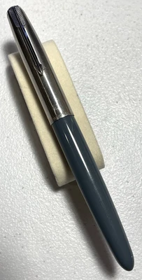 Pluma Estilográfica Parker 41 Gris Marino De Colección Acero Plumín 1954-1956 Foto 1 de 4
