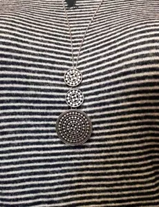Circle Pendant Silver Necklace 13" Chain women Necklaces Fashion Jewelry - Picture 1 of 2