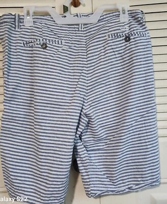 Men's Shorts Size 34  Blue Gray White Stripe PD&C Paper Denim And Cloth  - Image 1 of 4