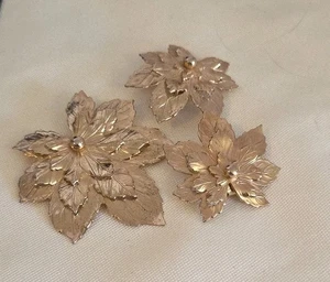 Vtg S. Coventry Set Goldtone Layered Autumn Maple Leaf Brooch & Clip Earrings  - Picture 1 of 23