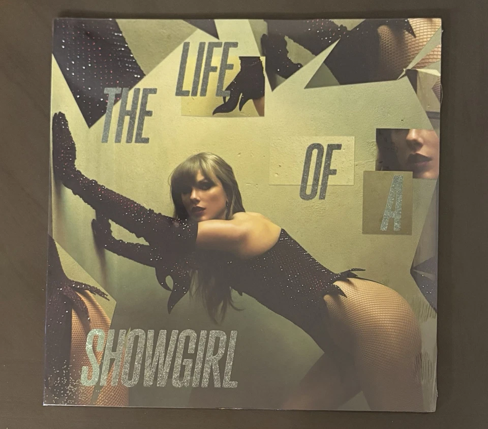 Taylor Swift The Life of a Showgirl Shiny Bug Wintergreen Onyx Marble Vinyl - Image 1 of 1