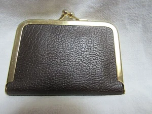 Kit de costura de viaje vintage de cuero sintético marrón sin usar completo - Imagen 1 de 7