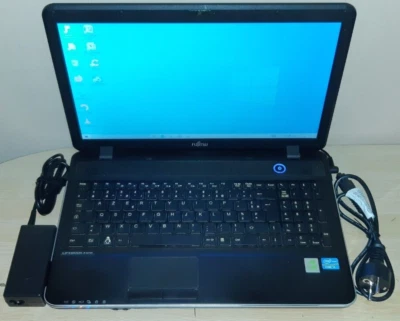 PC PORTABLE Fujitsu Lifebook A512 Core i3 @ 2nd Gen. WINDOWS10 OFFICE CHARGEUR - Photo 1/4