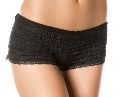 Bermuda Shirley of Hollywood preta de renda com babado plus size 18 - 22 cuecas curtas - Imagem 1 de 4