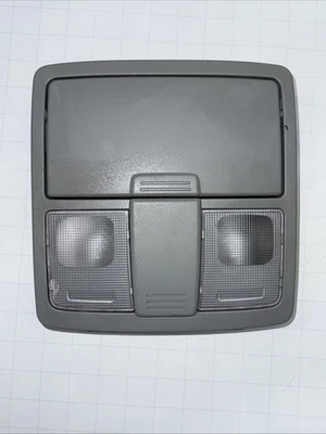 OEM 2011-2013 Kia Sorento 2.4LOverhead techo consola domo luz interior Foto 1 de 4