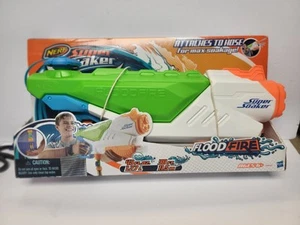 NERF Super Soaker FLOODFIRE Water BLASTER ~ Water Pistol ATTACHES To HOSE New - Picture 1 of 6