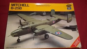 Testors Italaerei Mitchell B-25B Bomber Plastikmodellbausatz im Maßstab 1:72 #861 - Bild 1 von 7