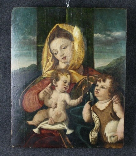 Foto 1 di 9