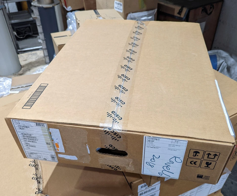 NEW Cisco Catalyst 4500-X WS-C4500X-32SFP+ 32-Port SFP+ 10GbE Switch 2x PSU - Image 1 of 3