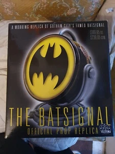 2001 DC Direct Batman bat signal batsignal official prop replica 0833 5000 - Picture 1 of 14