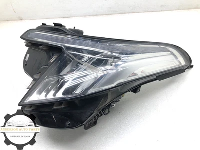 Faro delantero pasajero derecho Cadillac CT6 2016-2018 OEM #NOTA Foto 1 de 4