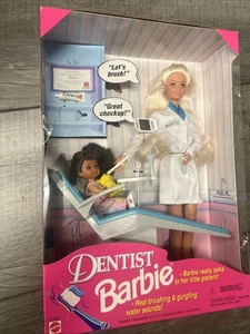 Set bambola Barbie dentista bionda 1997 Mattel 17255 nuova con scatola - Foto 1 di 4