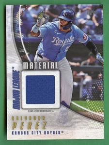 SALVADOR PEREZ 2025 TOPPS SERIE 1 MATERIAL DE GRANDES LIGAS REALEZA DE LA CIUDAD DE KANSAS - Imagen 1 de 2