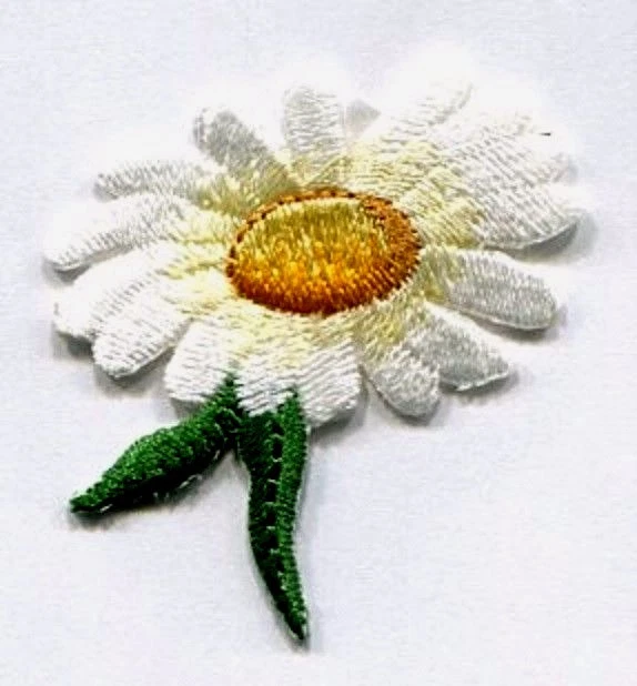 DAISY IRON ON FLOWER PATCH 1 5/8 X 1 3/4 inch - Image 1 of 1