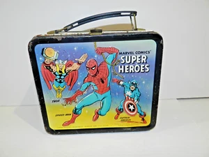 MARVEL COMICS SUPER HEROES LUNCH BOX NO THERMOS VINTAGE 1976 HULK SPIDERMAN - Foto 1 di 4