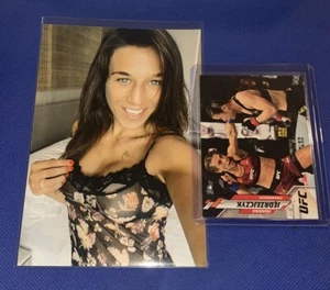 2020 Topps UFC #68 Joanna Jędrzejczyk Card & Sexy Photo Lot - Picture 1 of 5
