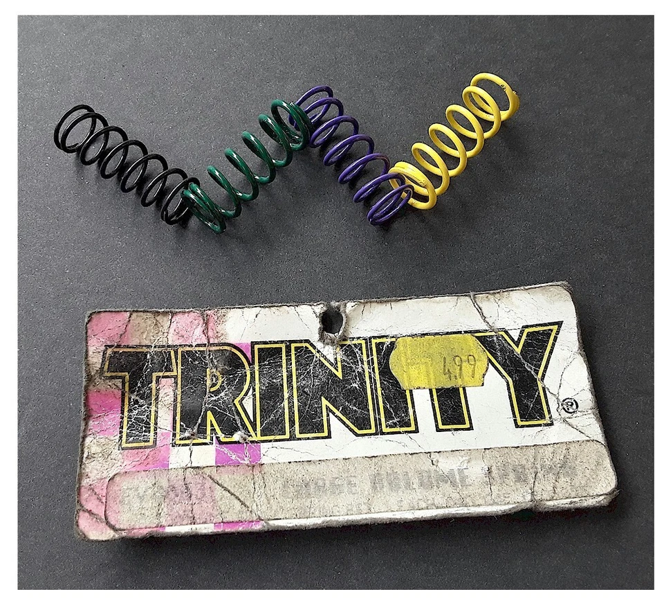 Mix of 4pcs Vintage Trinity Large Volume Shock Springs for EV10 EV10SS Pan Car - Image 1 of 1