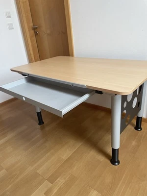 Kinderschreibtisch Höhenverstellbar für Schüler und Jugend - Bild 1 von 4