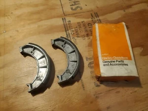 Harley Davidson 44075-74 Brake Shoe Set SX 175 SS 250 - Picture 1 of 7