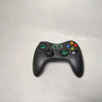 Logitech 2.4GHz RF Black Controllers - Image 1 of 4