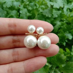 8.5mm-14mm Cream White Sea Shell Pearl Stud Earrings - Picture 1 of 5