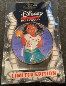 2022 Disney D23 Expo DSSH DSF Cursiva Cuties LE 400 - Mirabel (Encanto) - Imagen 1 de 1