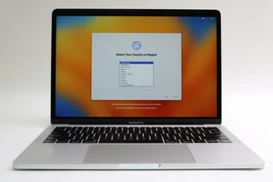 13" 2017, MacBook Pro, MPXU2LL/A, i5-7360U, 8GB, 256GB SSD - Imagen 1 de 16