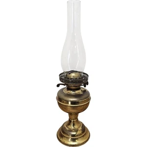 Vintage English Brass Oil Lamp Clear Glass Chimney Collectible Light - Picture 1 of 11