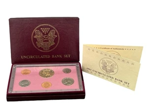 1993 Uncirculated Bank Set - Philadelphia Mint with COA - Picture 1 of 6