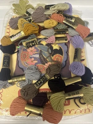 18 Anchor Wool-Laine Tapisserie Yarn 10m Skeins for Needlepoint Crewel Crafts - Image 1 of 4