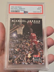 Tarjeta de baloncesto 1992 Skybox Team Estados Unidos Michael Jordan #38 Bulls Goat | PSA 9 como nueva - Imagen 1 de 6