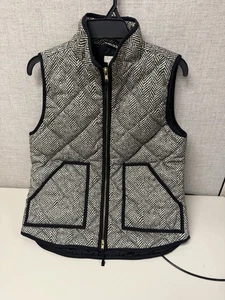 J. Crew Puffer Vest Women’s M Black  - Picture 1 of 7