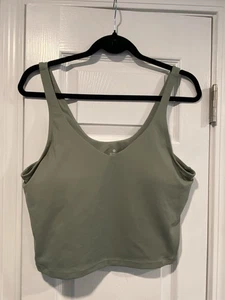 Sage Green V Neck Stretchy Cropped Tank Top Size XL Built in Bra Fitted Yoga Top - Picture 1 of 9