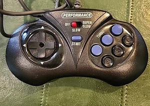 Controlador Sega Genesis Turbo de PERFORMANCE con interruptor de desaceleración - Imagen 1 de 4