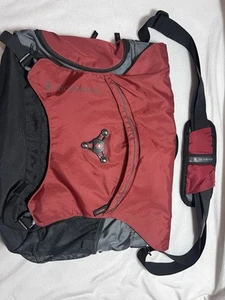 Victorinox Swiss Laptop Messenger Bag Red/Black - Afbeelding 1 van 15