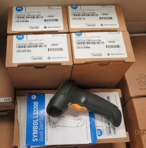 Lote de 5 LS2208 Nuevo Motorola Símbolo Escáner de Código de Barras USB Negro LS 2208 Escáner 1D - Imagen 1 de 6