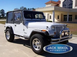 88-95 Jeep Wrangler Black Soft Top + Upper Skins - Picture 1 of 6