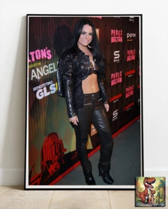 Joanna Levesque Photo / Poster Up To 36" - Picture 1 of 2